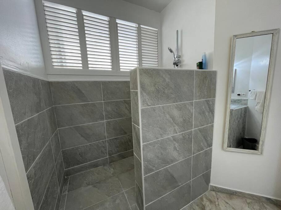 Appart Adorable Proche De La Baie Orientale, Idolem Residence Unite 2 - 57 Rue Du Mont Vernon 1 Куль-де-Сак Экстерьер фото